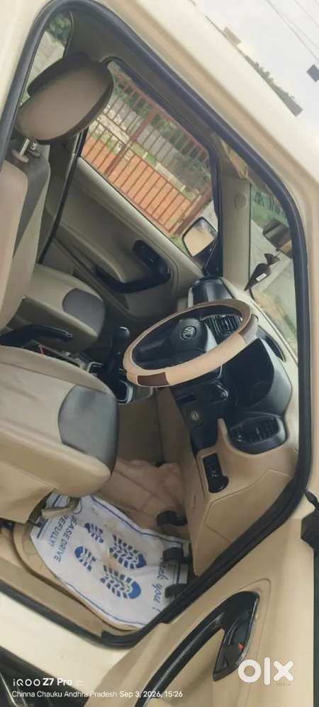 Mahindra Bolero Neo N4