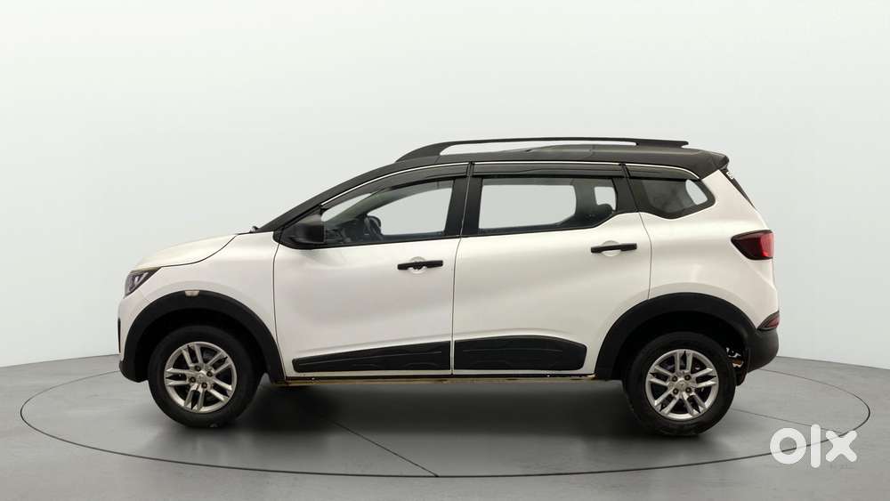 Renault Triber Rxl, 2023, Petrol