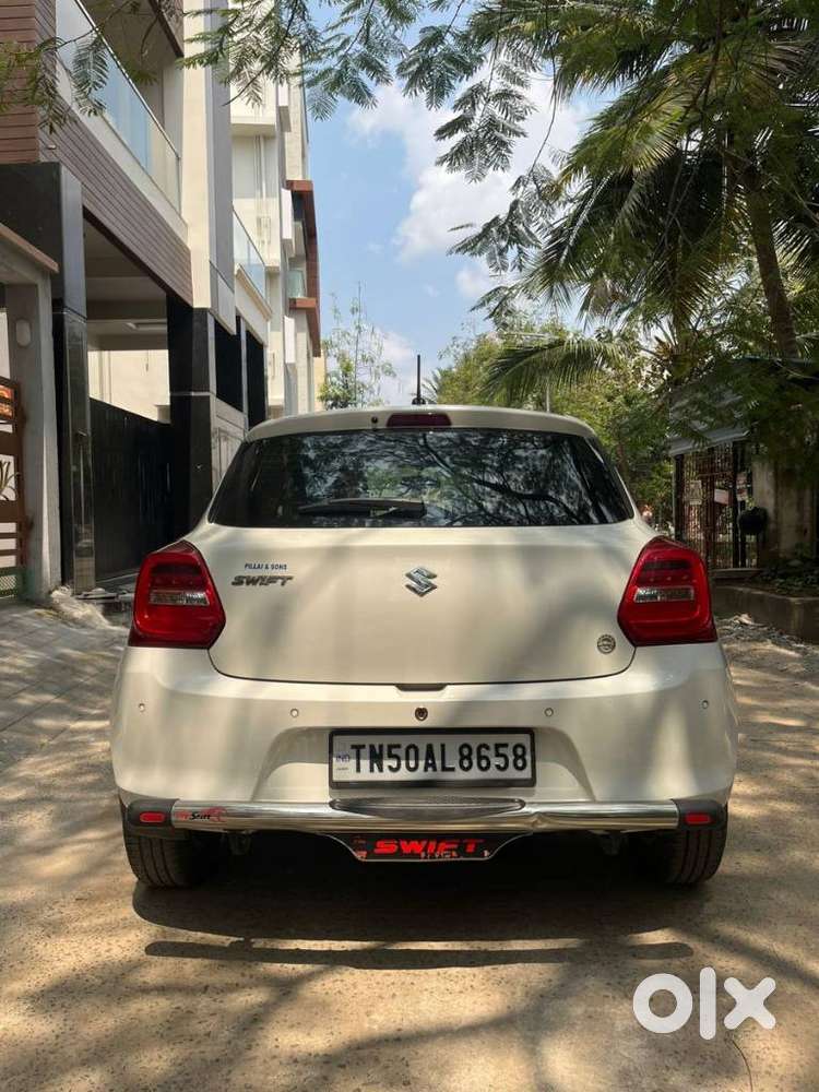 Maruti Suzuki Swift Zxi Plus Dual Tone, 2023, Petrol