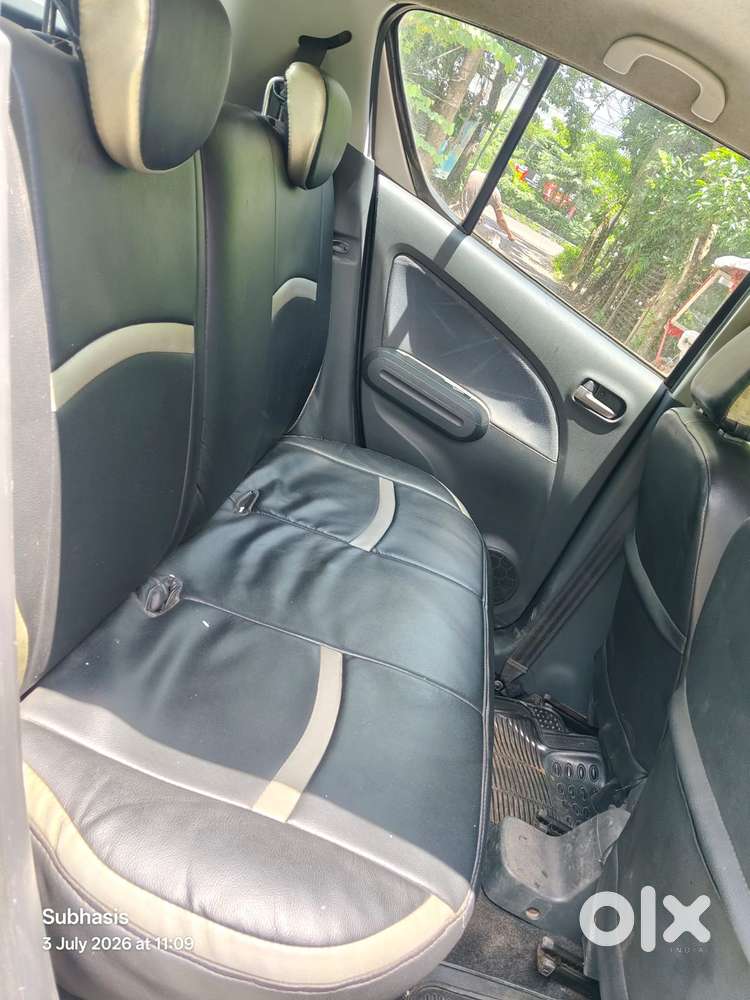 Maruti Suzuki Ritz Vxi, 2009, Petrol