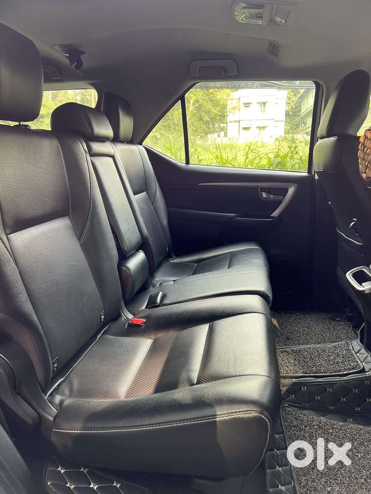 Toyota Fortuner 4x2 At 2.8 Diesel, 2022, Diesel