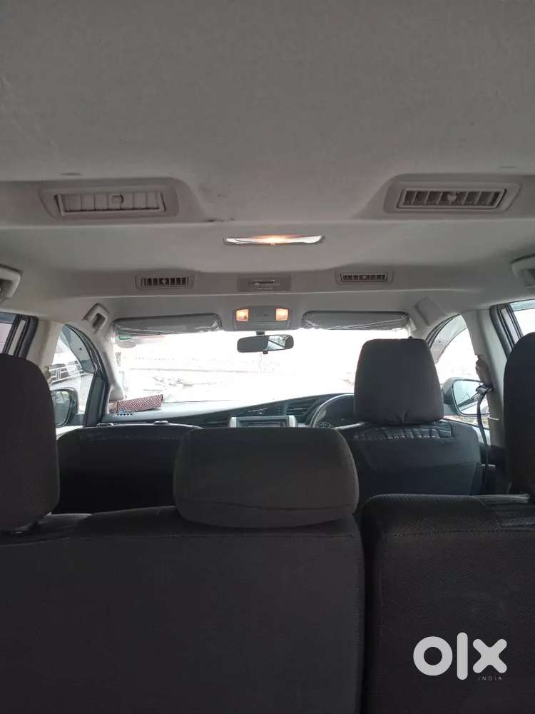 Toyota Innova Crysta 2017 Diesel 95000 Km Driven
