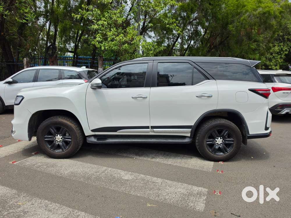 Toyota Fortuner Legender 4x2 At 2.8, 2025, Diesel