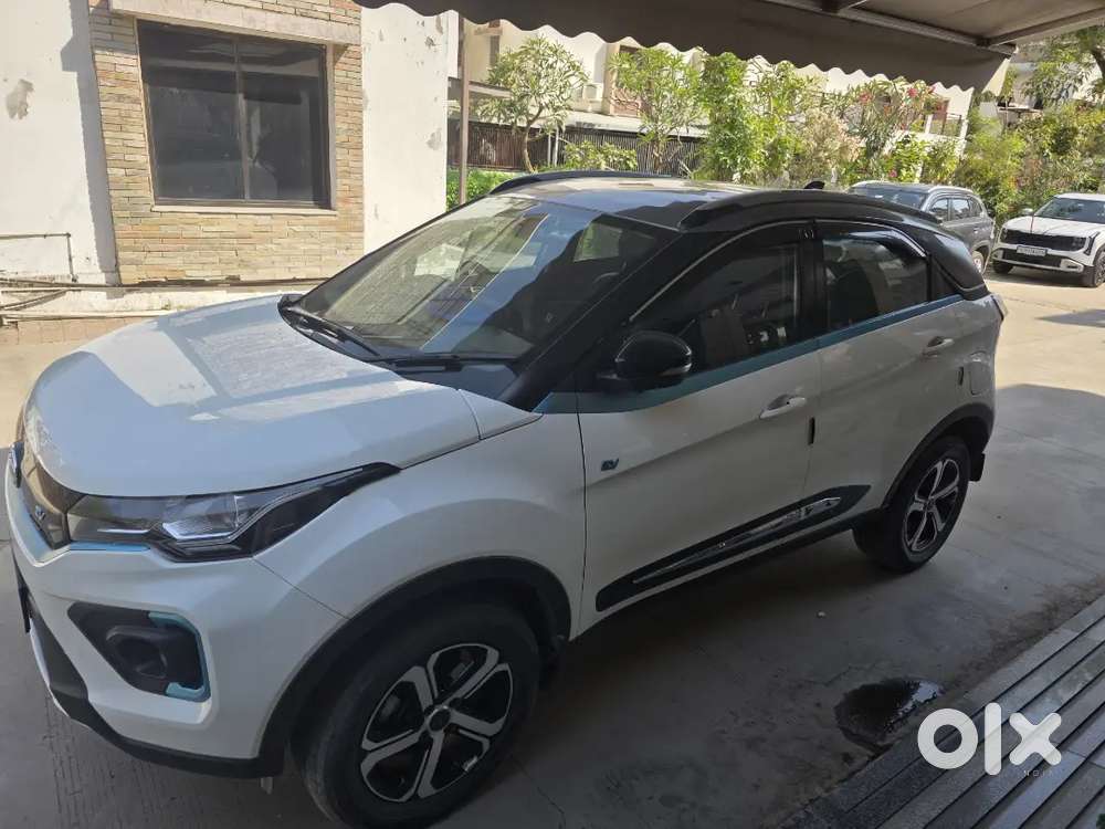 Tata Nexon Ev Xz+
