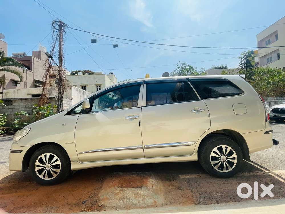 Toyota Innova 2.5 Gx 7 Seater Bs Iv, 2014, Diesel