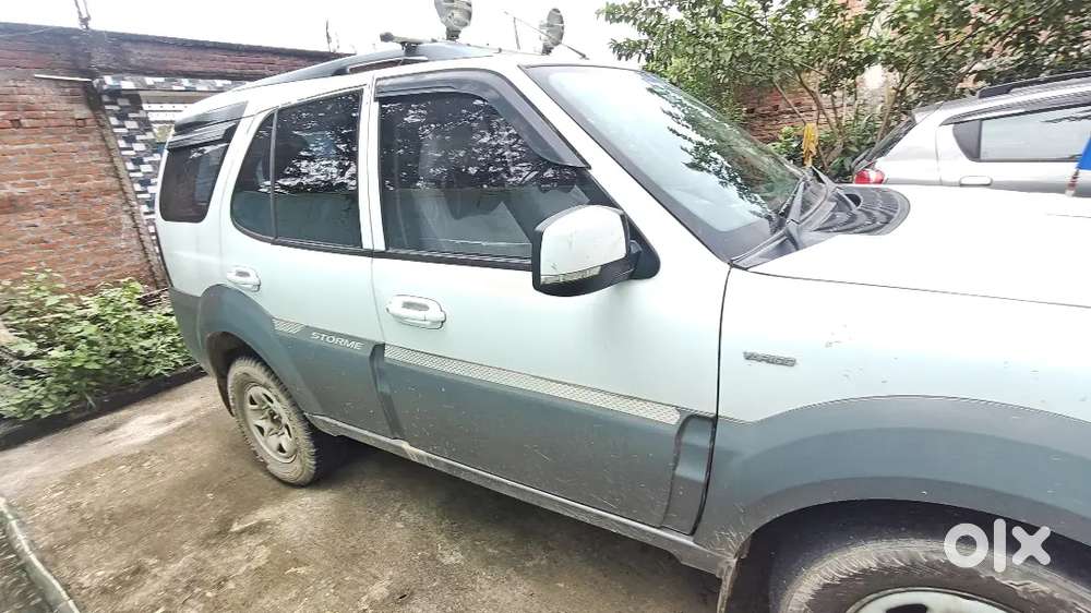 Tata Safari Storme Diesel Manual 2015