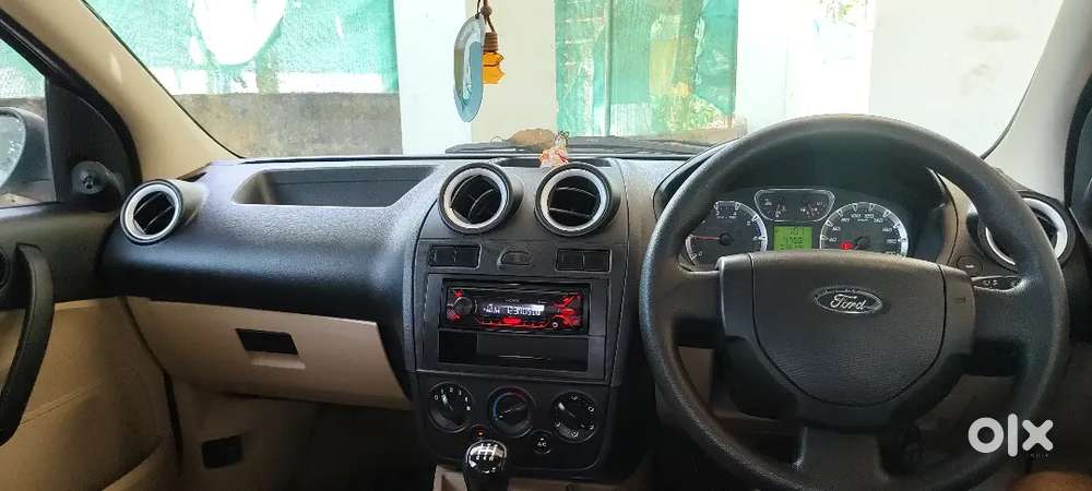 Ford Fiesta 2009 1.6 Petrol 83000 Km Driven