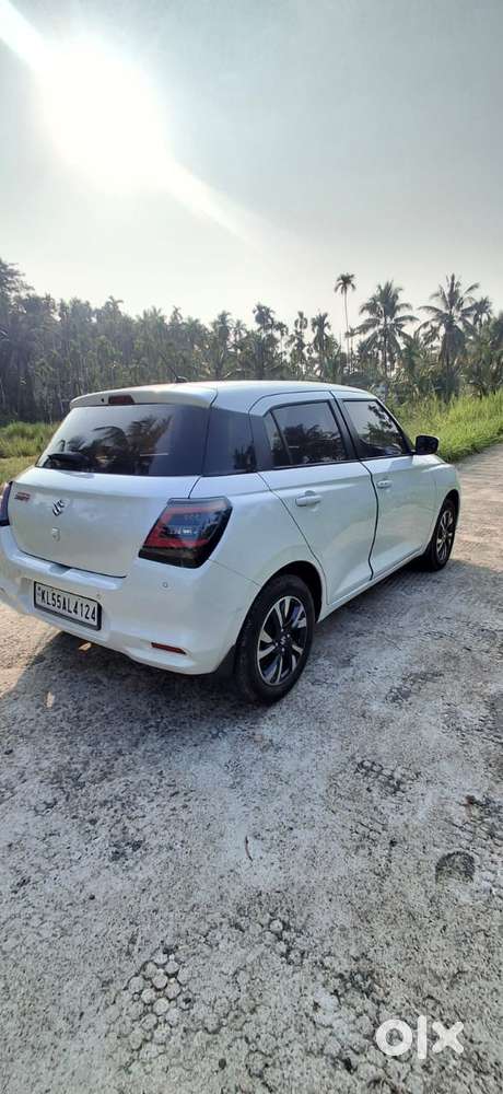 Maruti Suzuki Swift 1.3 Zxi, 2025, Petrol