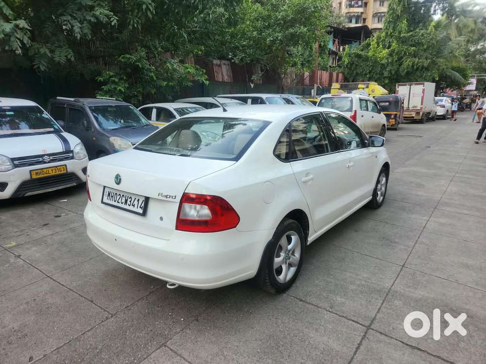 Skoda Rapid 1.6 Mpi Elegance, 2013, Petrol