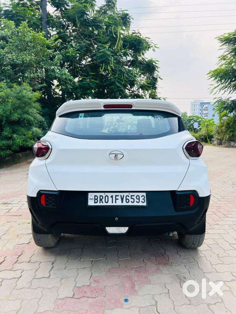 Tata Punch Pure, 2022, Petrol