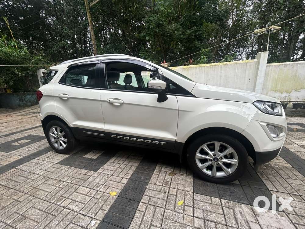 Ford Ecosport 2020 Petrol 30000 Km Driven