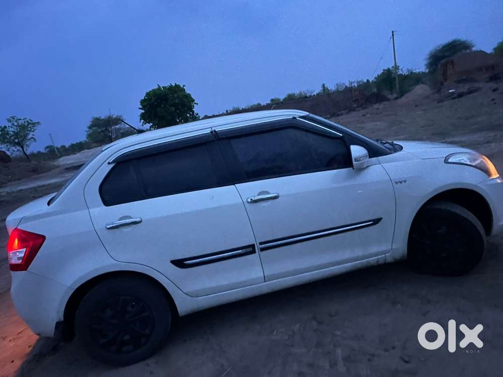 Maruti Suzuki Swift Dzire 2012 Petrol 124608 Km Driven
