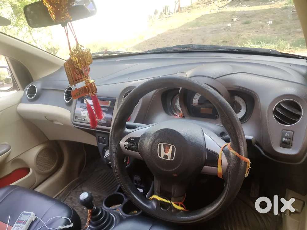 Honda Brio Petrol 2013 Well Maintained