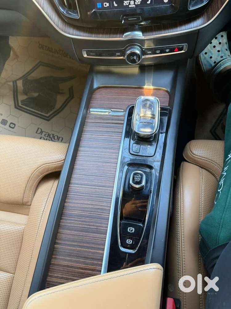 Volvo Xc60 2.0 B5 Ultimate, 2022, Petrol
