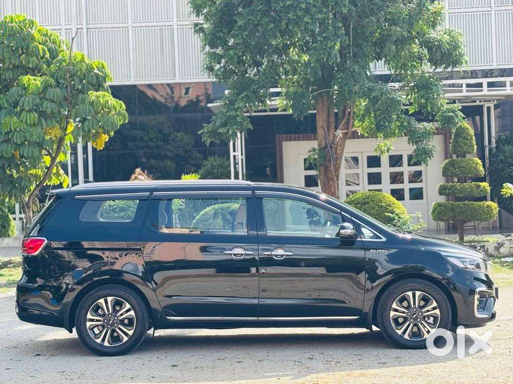 Kia Carnival Limousine, 2022, Diesel