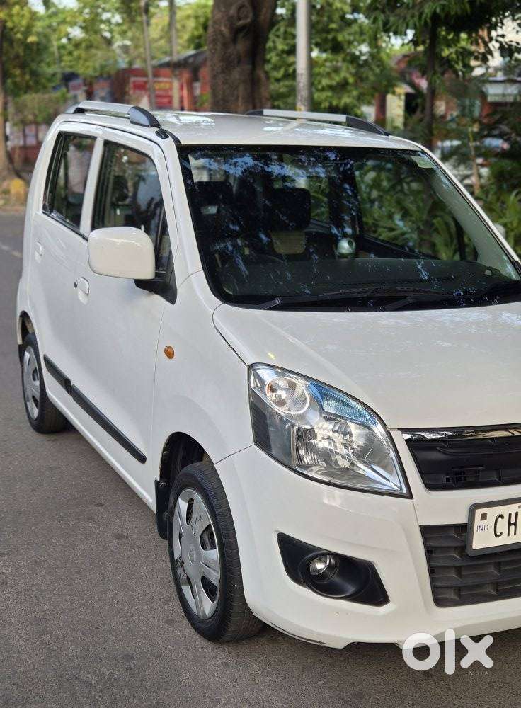 Maruti Suzuki Wagon R Vxi Optional, 2019, Petrol
