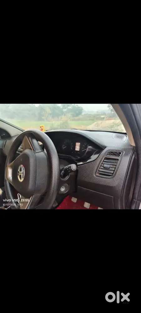 Tata Bolt 1.3 Quadrajet 2015
