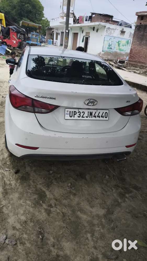 Hyundai Aura 2015