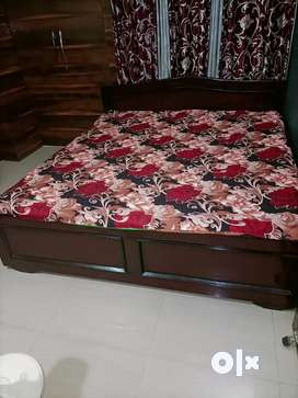 Olx old store double bed