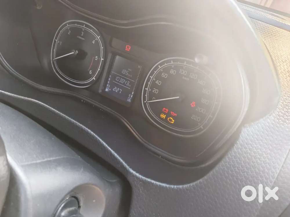 Gadi Me Koi Kami Nahi Hai A1 Condition Hai Full Suspension Ka Kam Hua