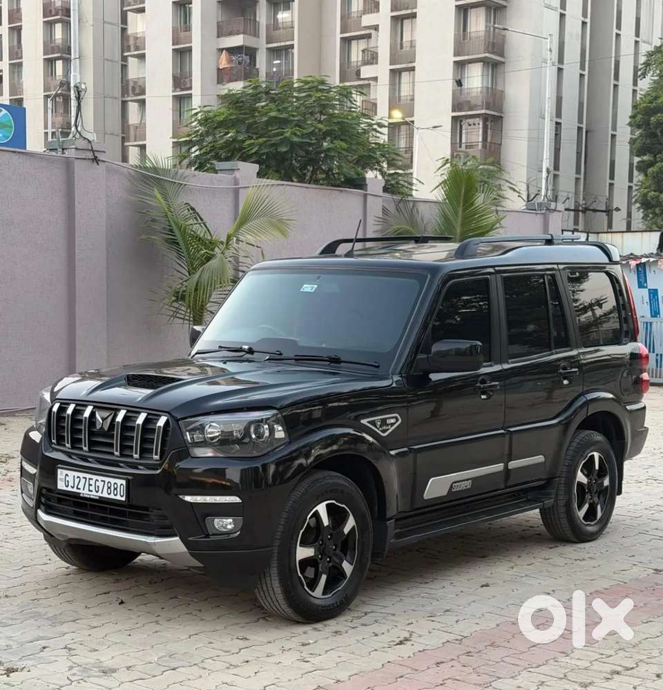 Mahindra Scorpio Classic, 2024, Diesel