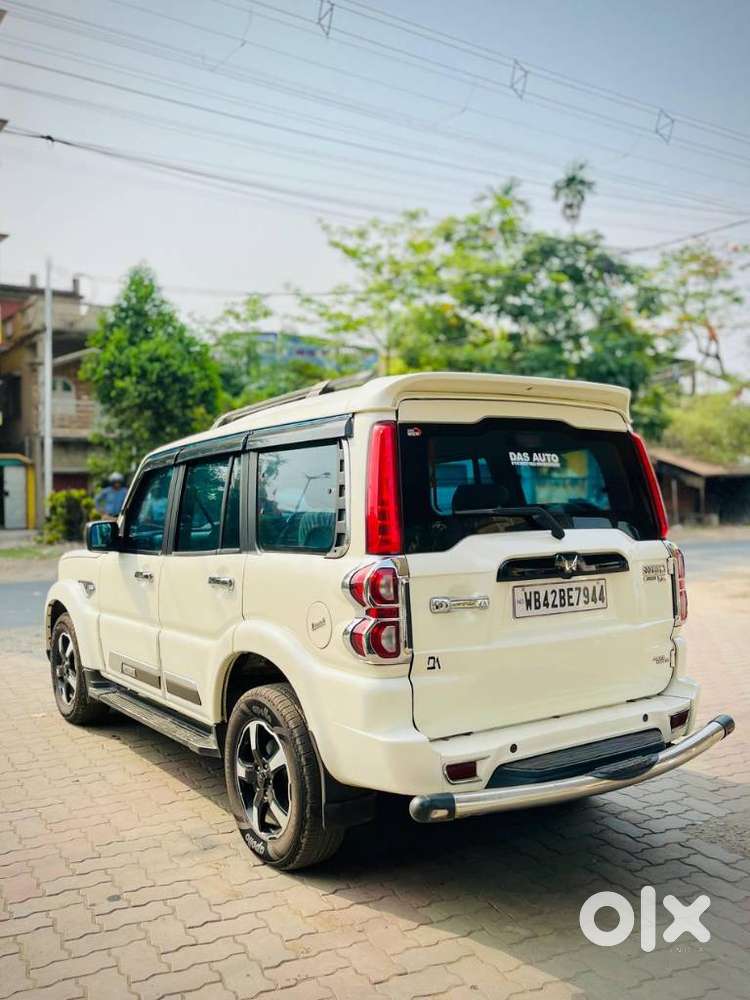 Mahindra Scorpio Classic 2.2 S 11 Mt 7 Str, 2023, Diesel