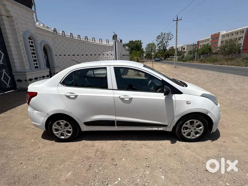 Hyundai Xcent 2016 Diesel Well Maintained