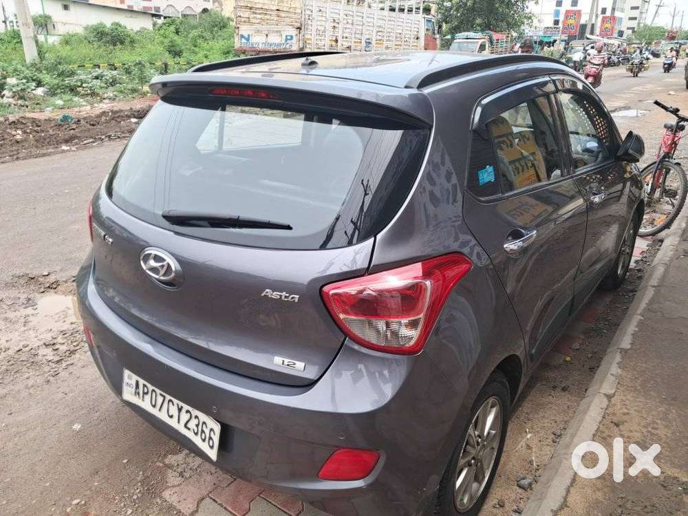 Hyundai Grand I10 Crdi Asta Option, 2016, Petrol