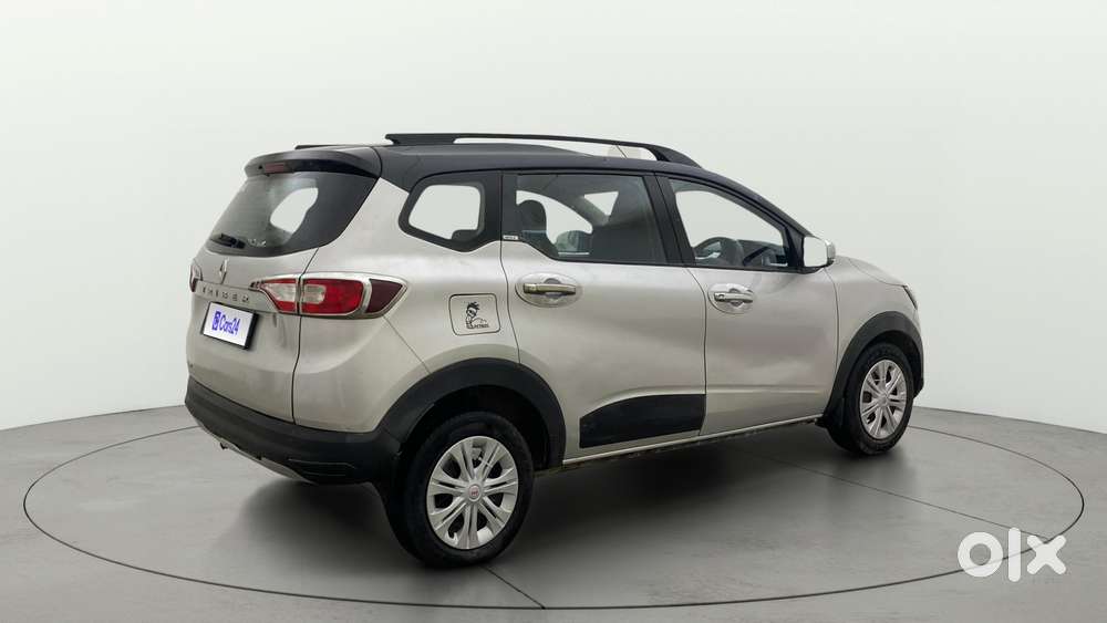 Renault Triber 1.0 Rxz Dual Tone, 2021, Petrol