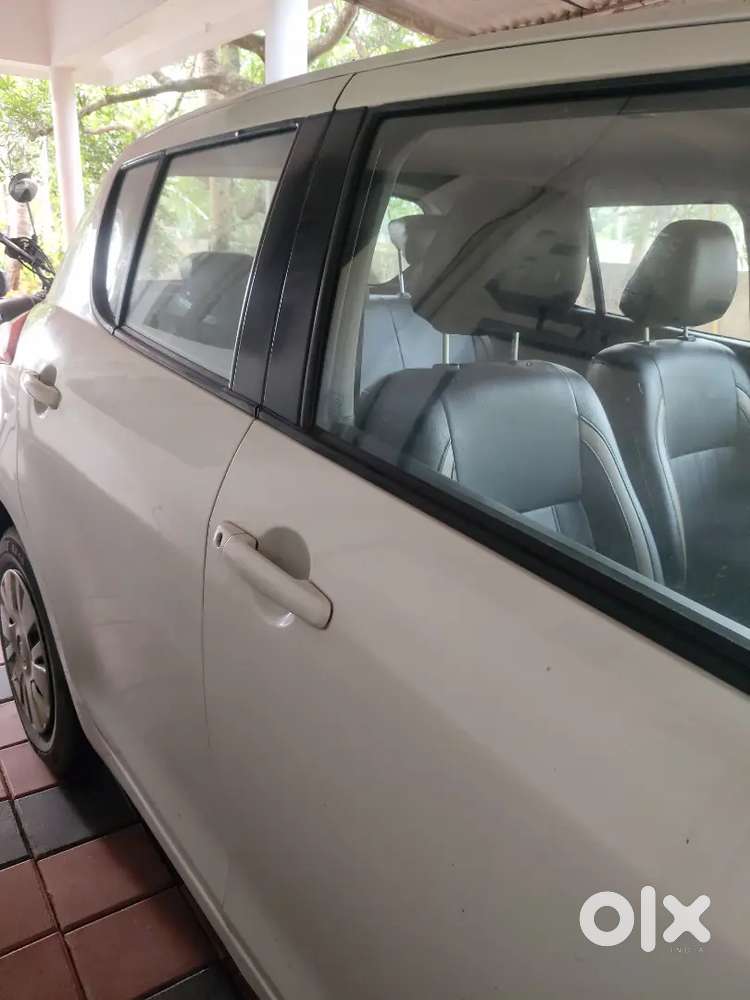 2012 Maruti Suzuki Swift Petrol Manual