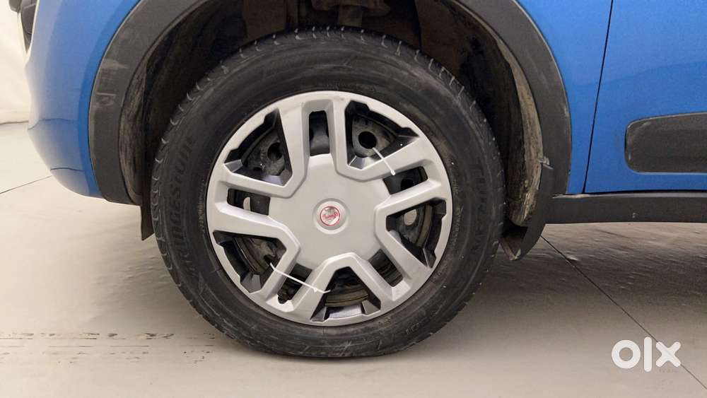 Tata Nexon 1.2 Revotron Xza Plus (l), 2018, Petrol