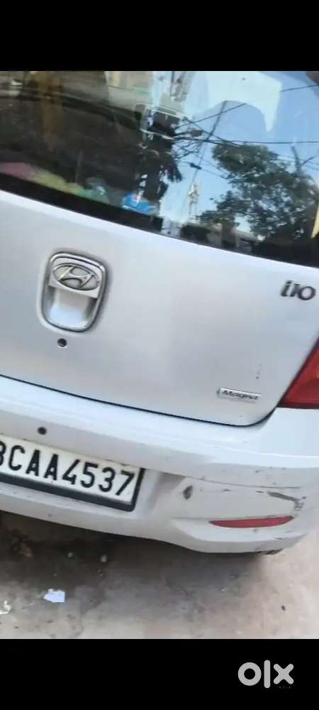 Hyundai Magna  I10 2012