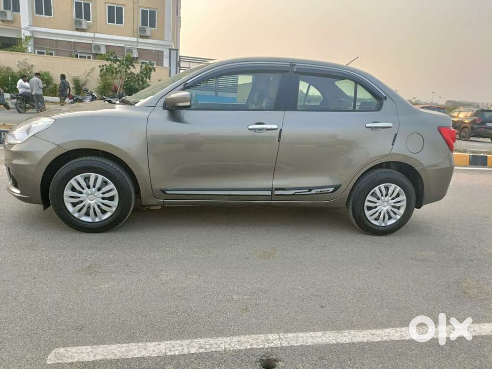 Maruti Suzuki Swift Dzire 1.3 Vxi, 2023, Petrol