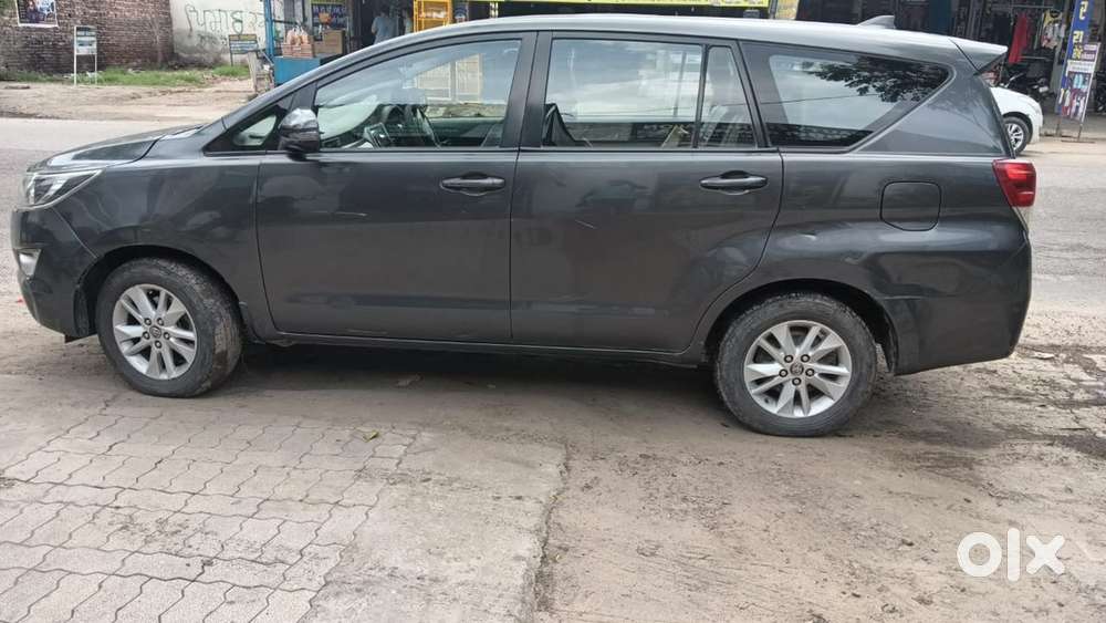 Toyota Innova Crysta 2017 Diesel Mt