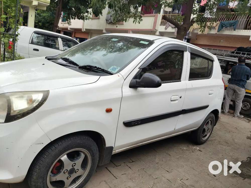 Petrol 
Ac On
2 One 
24500 Km