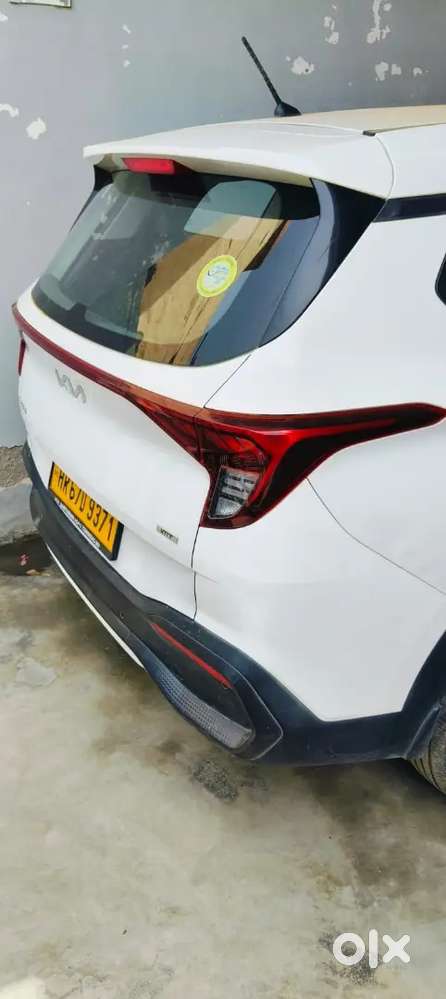 Kia Carens Diesel 23 Diesel Automatic 7 Str