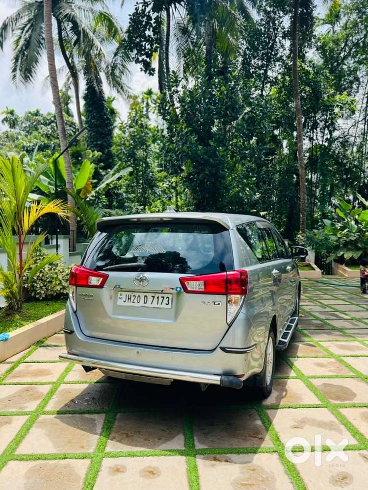 Toyota Innova Crysta 2017