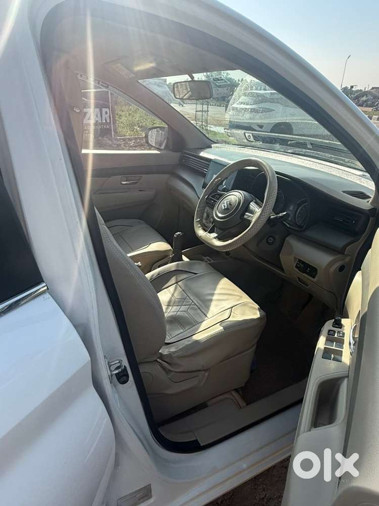 Maruti Suzuki Ertiga Vxi Cng 2025