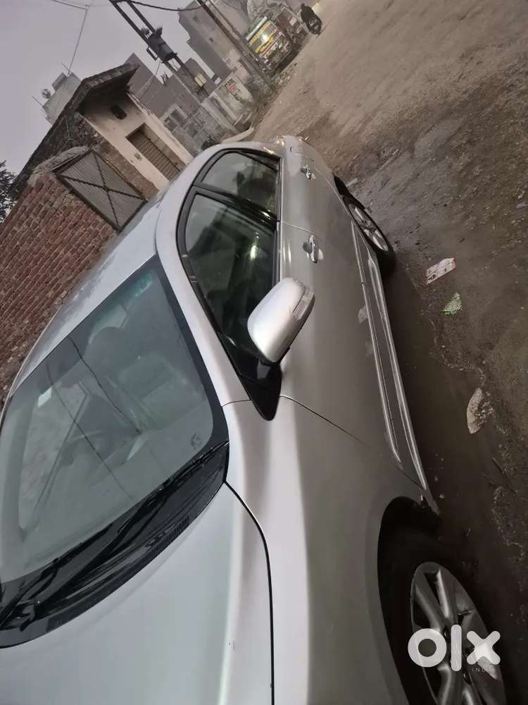 Toyota Corolla Altis 2011 Diesel Good Condition