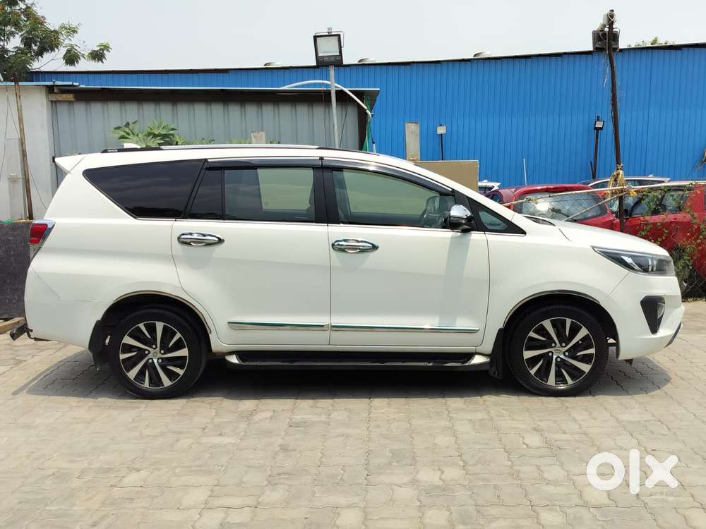 Toyota Innova Crysta 2.4 Z 7 Str, 2022, Diesel