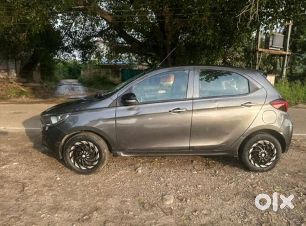 Tata Tiago 2022 Petrol Automatic