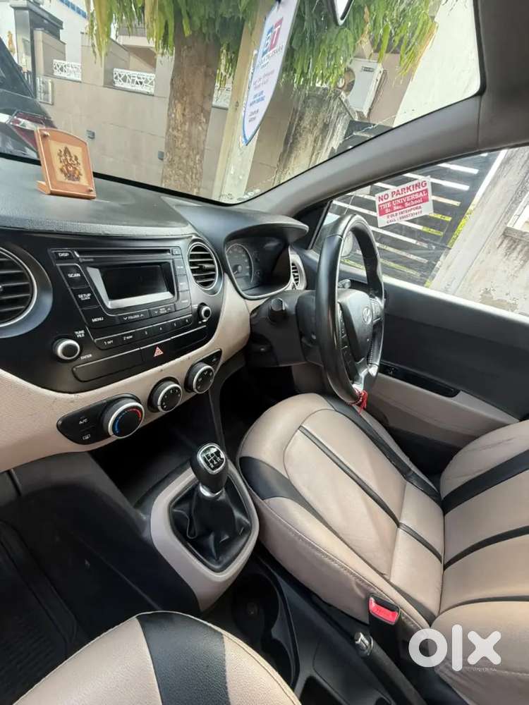 Hyundai Grand I10 2015 Petrol Excellent Condition Top Model
