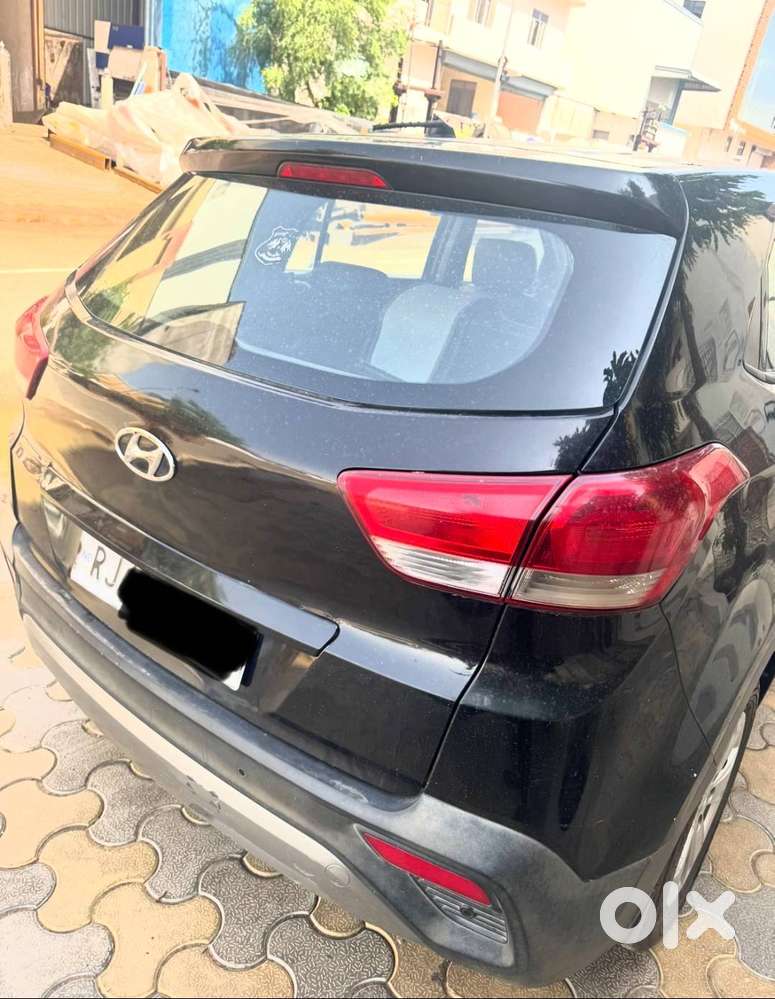 Hyundai Creta 2019 Diesel Well Maintained , All 4 New Tyre And Seat Co