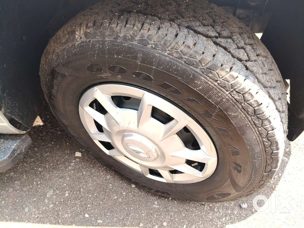 Mahindra Tuv 300 T4, 2015, Diesel