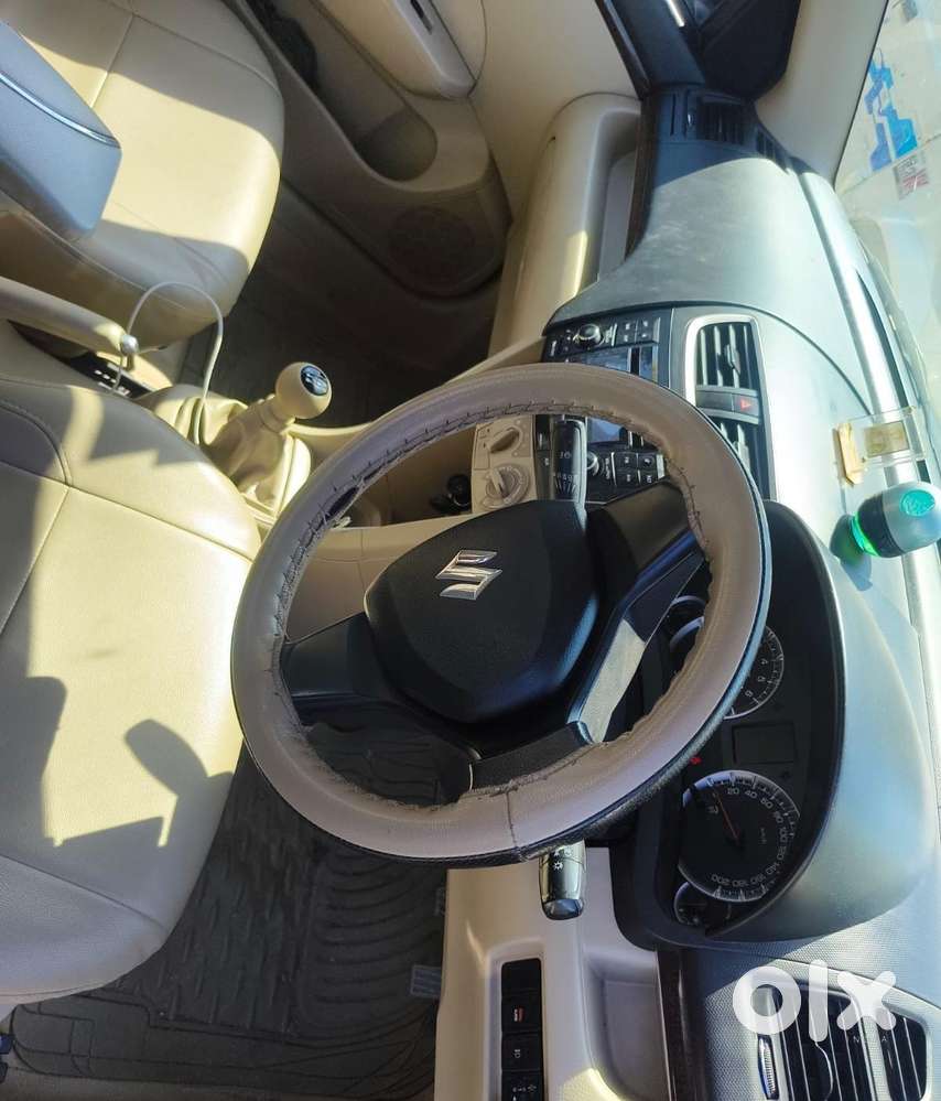 Maruti Suzuki Swift Dzire Vxi 1.2, 2016, Petrol