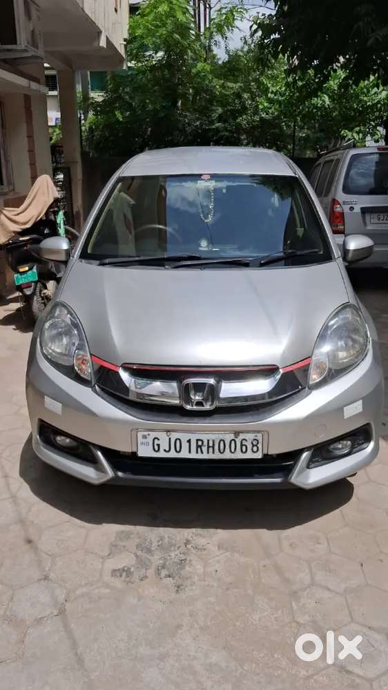 Honda Mobilio 1.5 V 2014