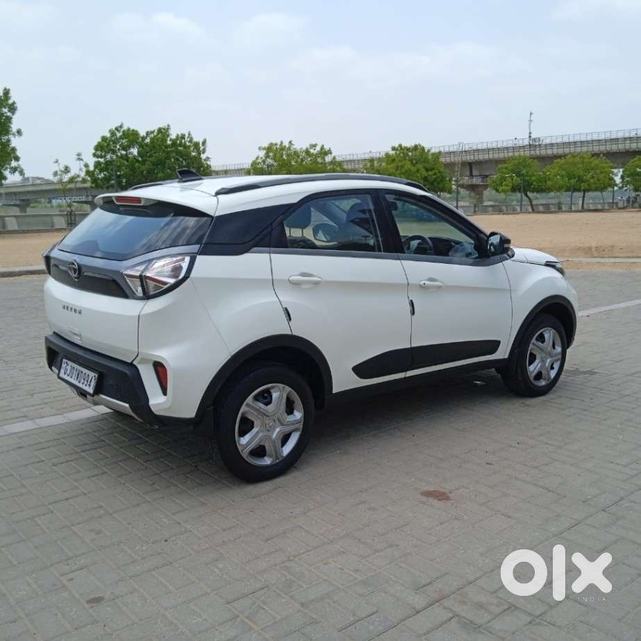 Tata Nexon 1.2 Revotron Xz, 2022, Petrol