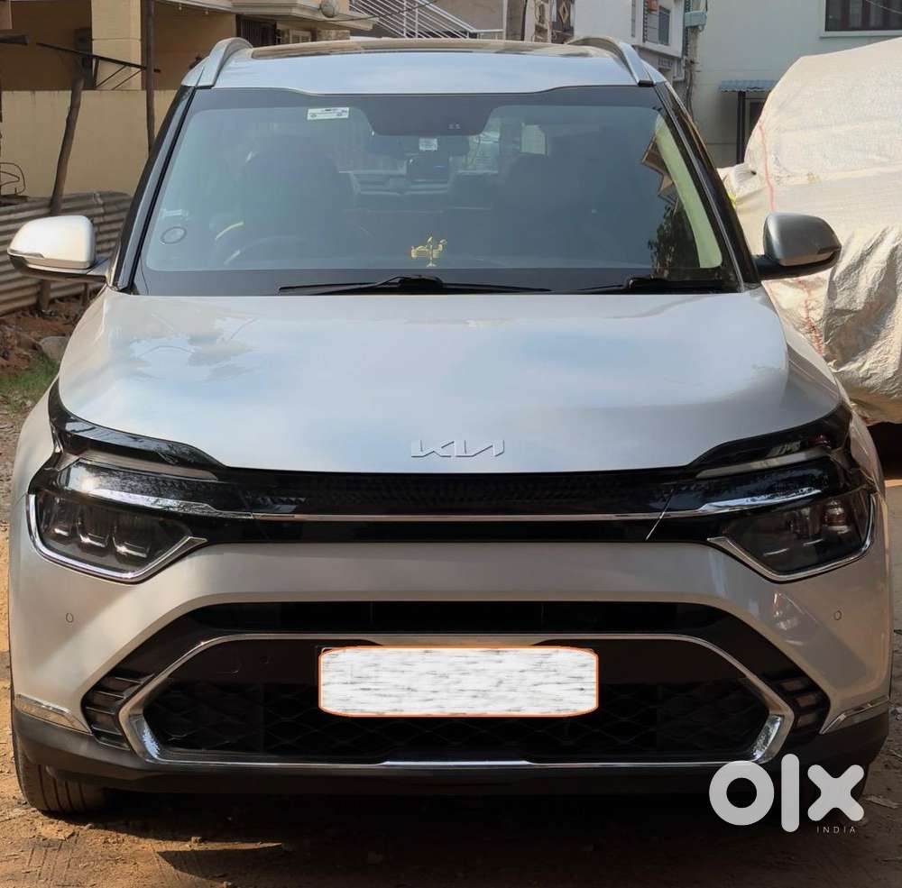 Kia Carens Luxury Plus Diesel /single Owner With Extended Warranty