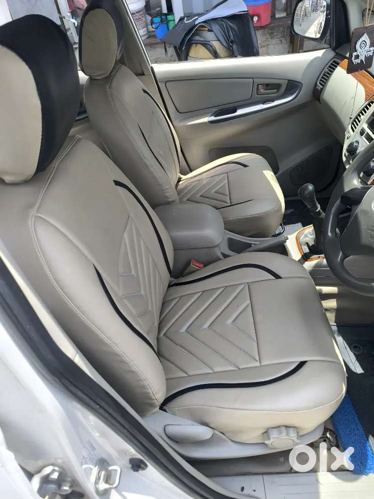 Toyota Innova 2012 Diesel Well Maintained