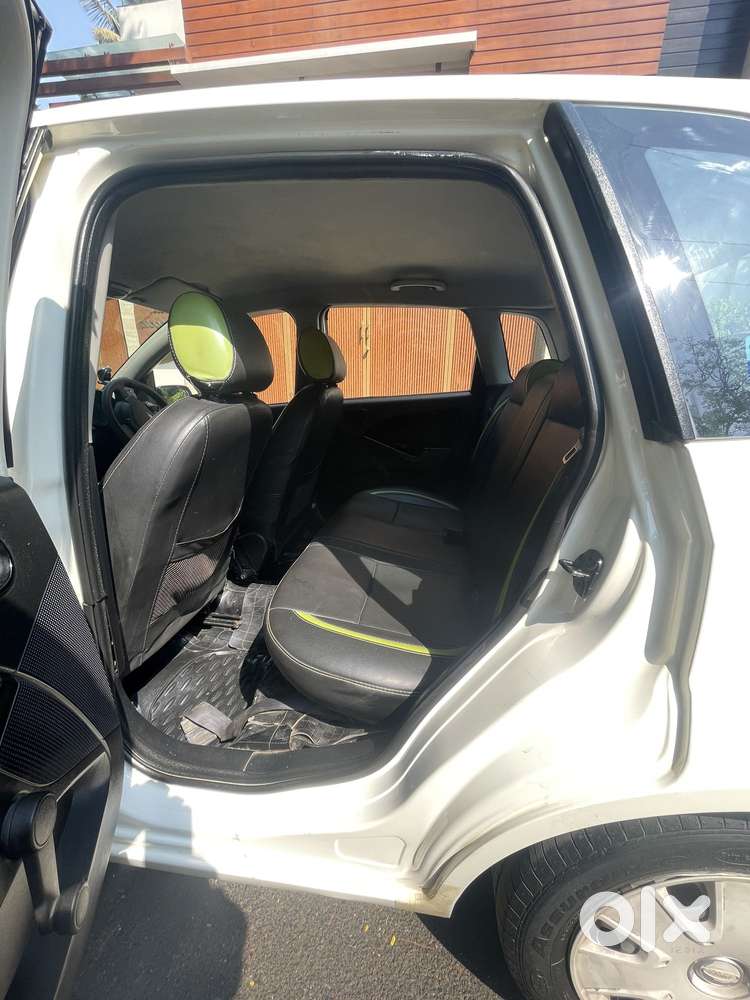 Ford Figo 1.2 Duratec Petrol Zxi, 2012, Petrol